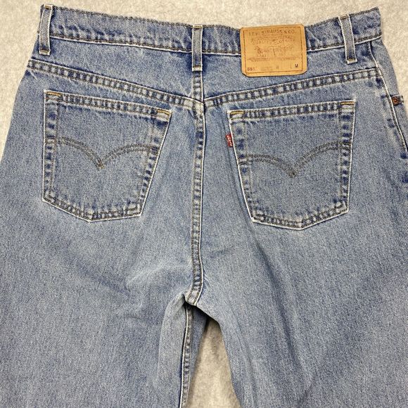 Levis 551 Jeans Womens Sz 16 34x30 Relaxed Fit Tapered Leg Distressed aded Denim - Picture 8 of 15